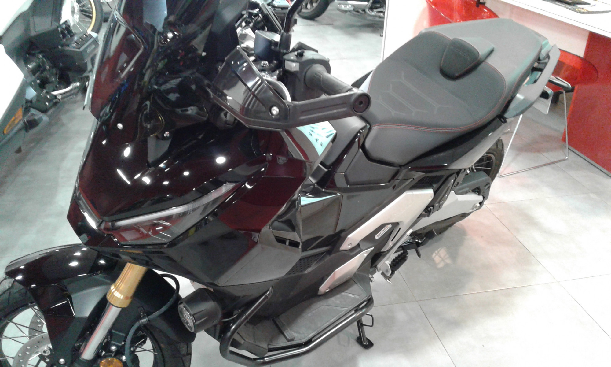 HONDA X-ADV