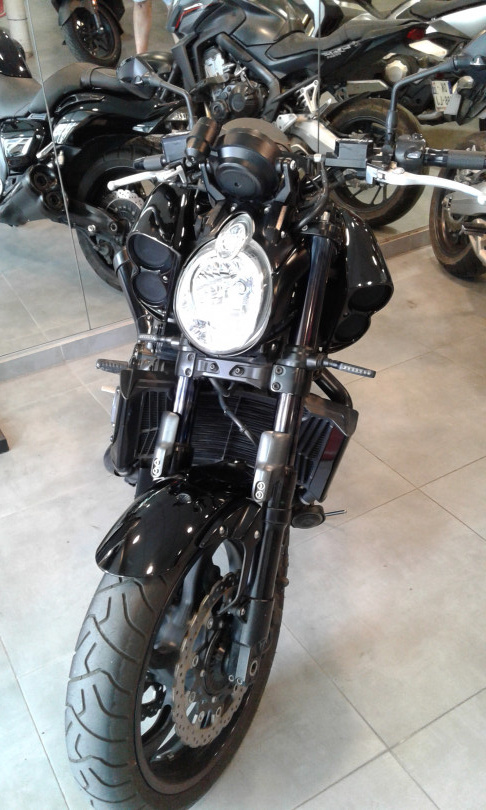 v max 1700 - CHAMPIGNY-SUR-MARNE