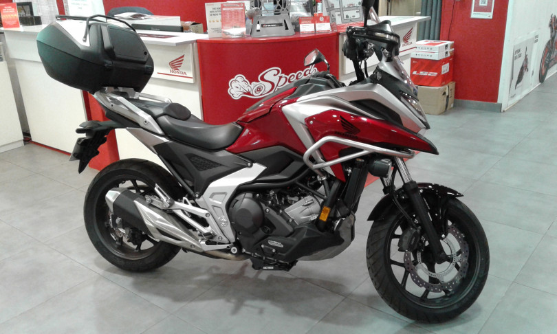 nc 750 x dcct - CHAMPIGNY-SUR-MARNE