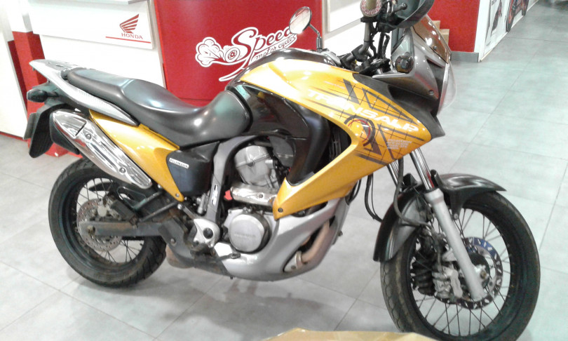 xl 700 transalp - CHAMPIGNY-SUR-MARNE