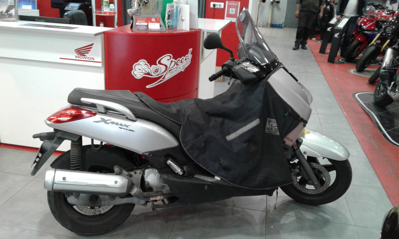 xmax 125 - CHAMPIGNY-SUR-MARNE