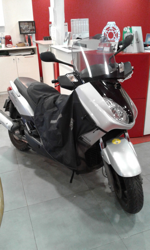 xmax 125 - CHAMPIGNY-SUR-MARNE